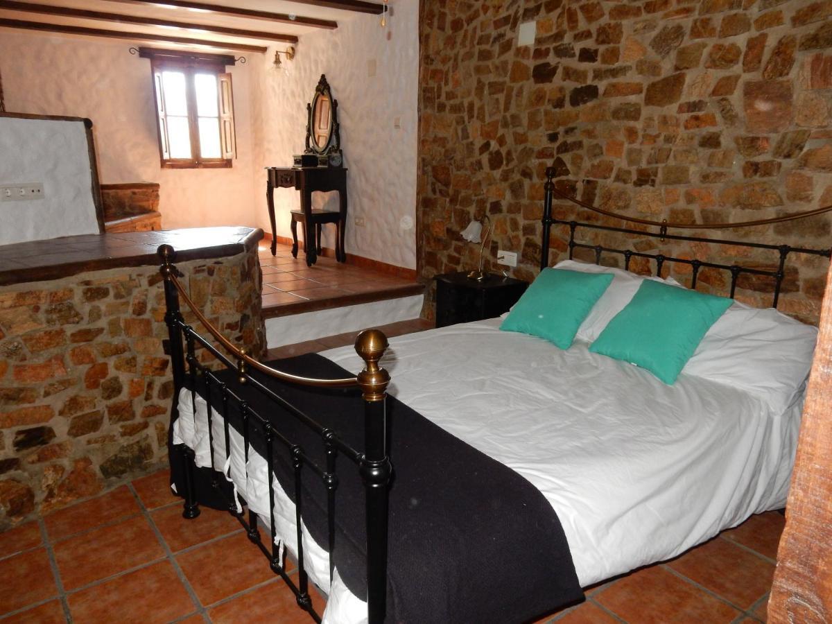 Casa Del Limonero Apartment Guaro ภายนอก รูปภาพ
